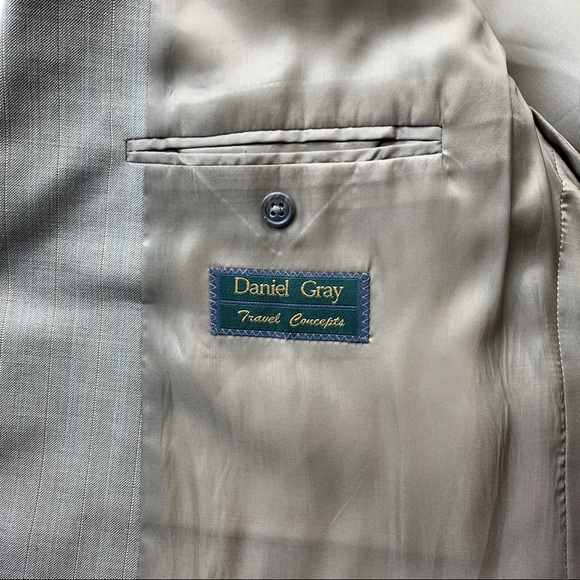 Daniel Gray Men’s Suit Size 44L - Picture 7 of 14